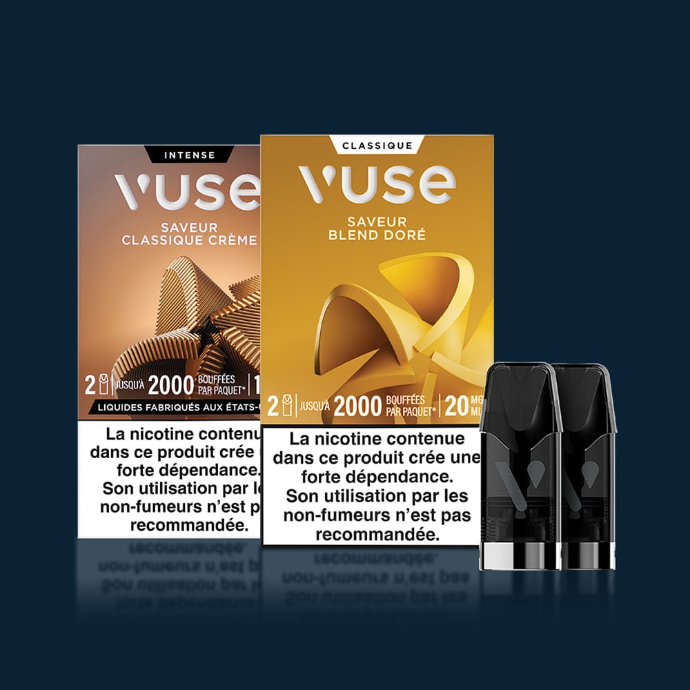 Vuse | Deux paquets de pods pour vapoteuse Vuse, l'un portant l'étiquette marron « Classique Crème » et l'autre l'étiquette dorée « Blend Doré », avec deux pods noirs à l'avant. L'avertissement français sur la nicotine figure au bas de chaque boîte. | Cigarettes Electroniques et Recharges