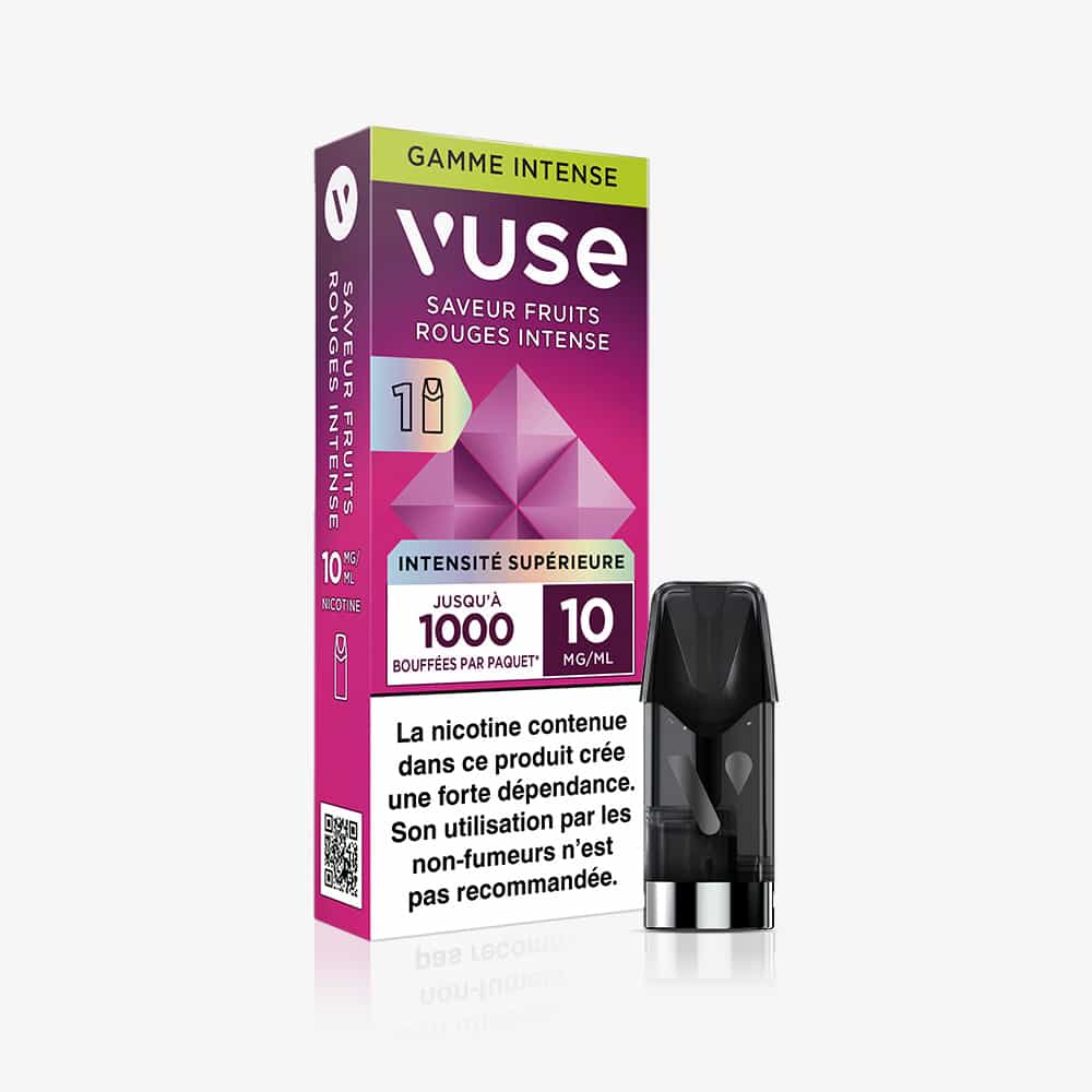 Vuse | Une cartouche VUSE 1 « Saveur Fruits Rouges Intense » (10 mg/ml de nicotine) offre 1 000 bouffées par paquet. L'emballage représente une cartouche à côté de la boîte et comporte un avertissement sur les risques de dépendance à la nicotine. | Cigarettes Electroniques et Recharges