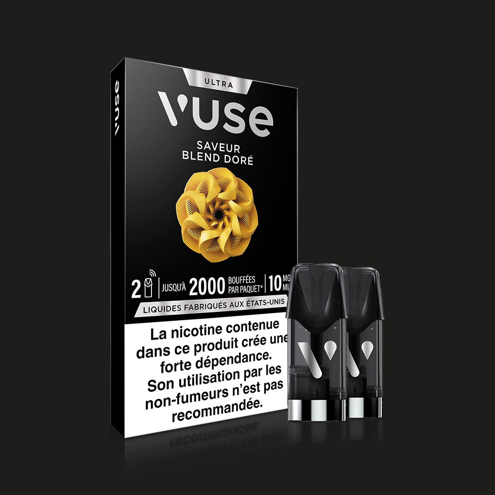 Vuse | On voit une boîte de capsules de vapotage VUSE Ultra Saveur Blend Doré, avec deux capsules à côté. La boîte noire est ornée d'un motif en spirale doré et comporte, en bas, un avertissement concernant la nicotine à 10 mg/ml en français. | Cigarettes Electroniques et Recharges