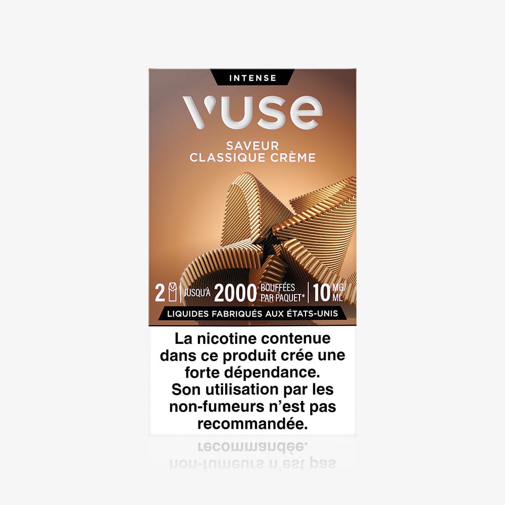 Vuse | Un pack « VUSE Recharge Gamme Intense Saveur Classique Crème » se présente dans un emballage marron orné d'illustrations de gaufrettes à la crème, de motifs rappelant des capsules de café et d'un avertissement français sur la nicotine situé en bas, le tout dans une boîte blanche. | Cigarettes Electroniques et Recharges