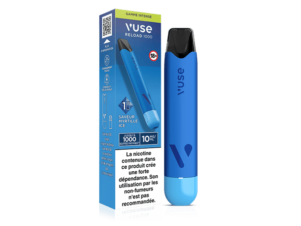 Vuse | Une cigarette électronique jetable Vuse Reload 1000 bleue est posée à côté de son emballage bleu, sur lequel figurent les informations relatives au produit et les avertissements en français. L'appareil et la boîte arborent tous deux le logo Vuse ainsi que le nom de la saveur : Myrtille Ice. | Cigarettes Electroniques et Recharges