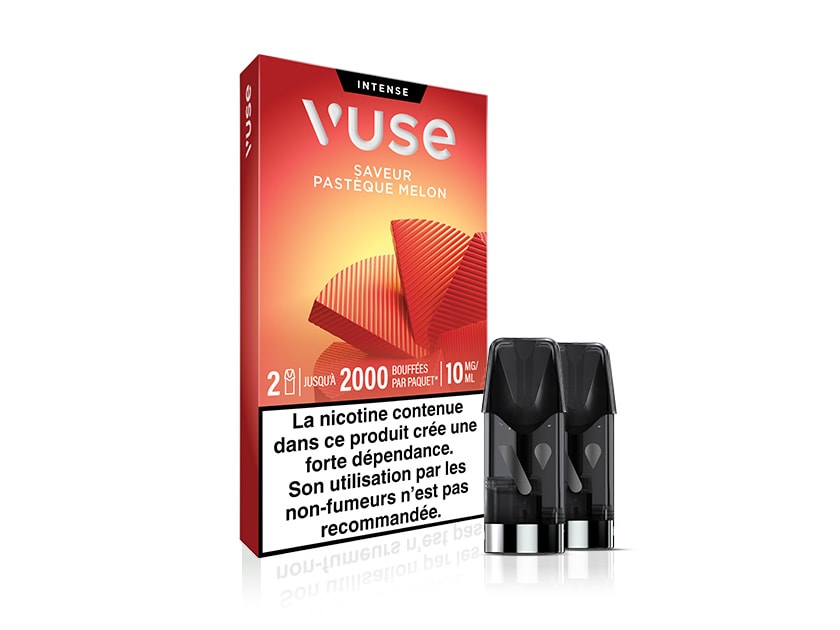 Vuse | Un paquet rouge de capsules de vapotage Vuse portant la mention « Saveur Pastèque Melon » se trouve à côté de deux capsules noires. Un avertissement concernant la nicotine, rédigé en français, est imprimé sur le devant du paquet, dans un encadré noir et blanc. | Cigarettes Electroniques et Recharges